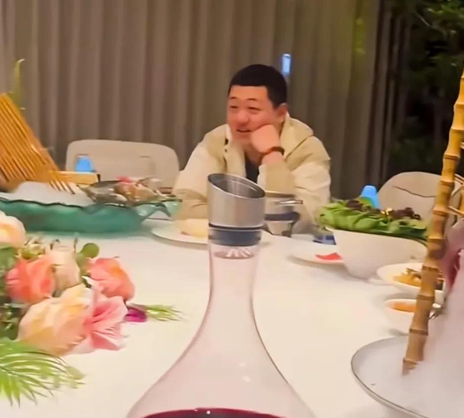 恕我直言，辽宁男篮小刘总有cba小诸葛之称，拿下姜宇星交易评分，我认为至少是B＋