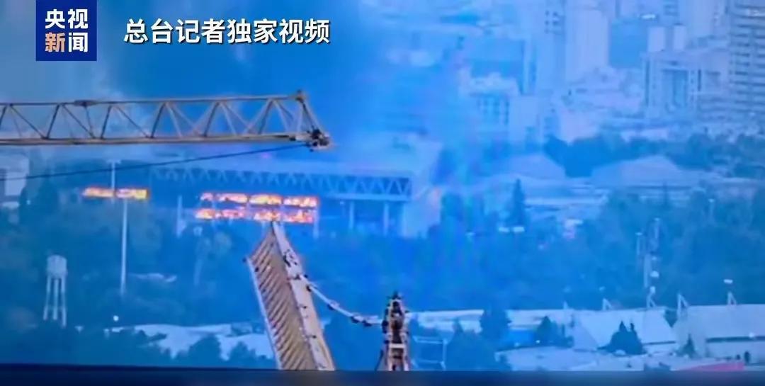 以色列轰炸伊朗媒体，情报精准，伊朗招架不住！16日，在以色列的反击中，一枚导弹精