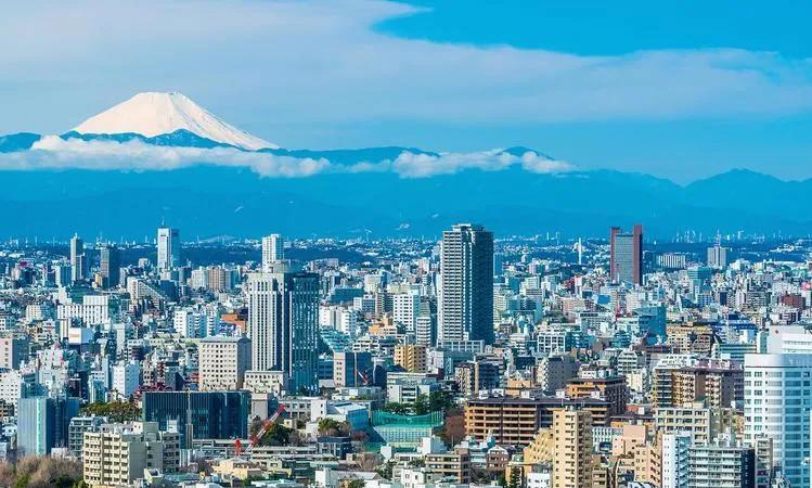日本政客所谓的“战略性卧薪尝胆”能实现吗
日本前驻华大使垂秀夫在一档节目中沾沾自
