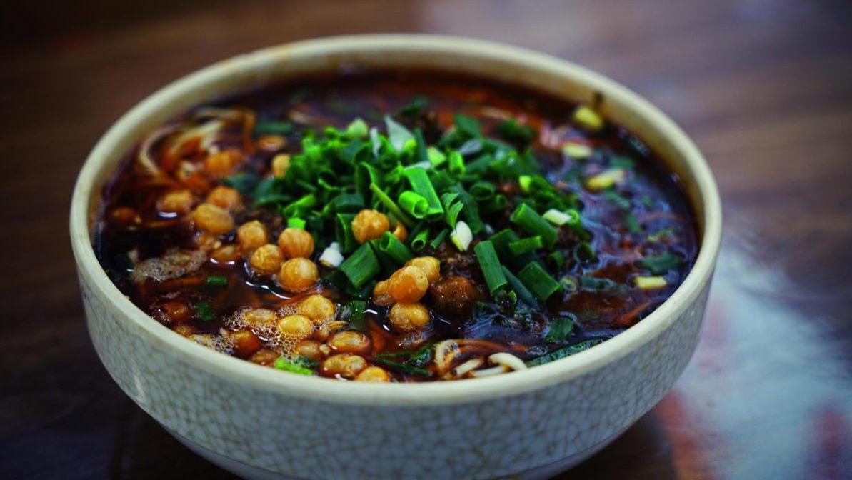 来重庆吃啥？当地吃货推荐这10样，道道是经典，来了千万别错过