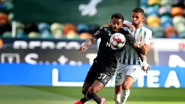 欧冠，本菲卡VS勒沃库森，葡超德甲对碰，谁更胜一筹？