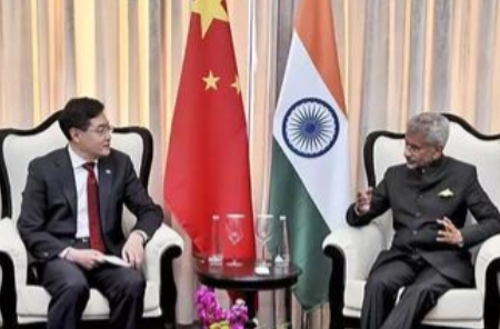 莫迪访华，很可能是想听中国的虚实。

近期美国要求许多国家禁止购买俄罗斯的油气资