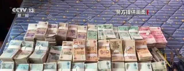 牛人，江西有一对夫妻，在家里疯狂印刷假钞，用多少印多少，拿假钱去跟商贩换真钞！
