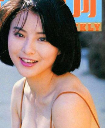 2007 年，李赛凤趁丈夫出差，和体格壮硕的干儿子发生了亲密接触。正当两人关系暧