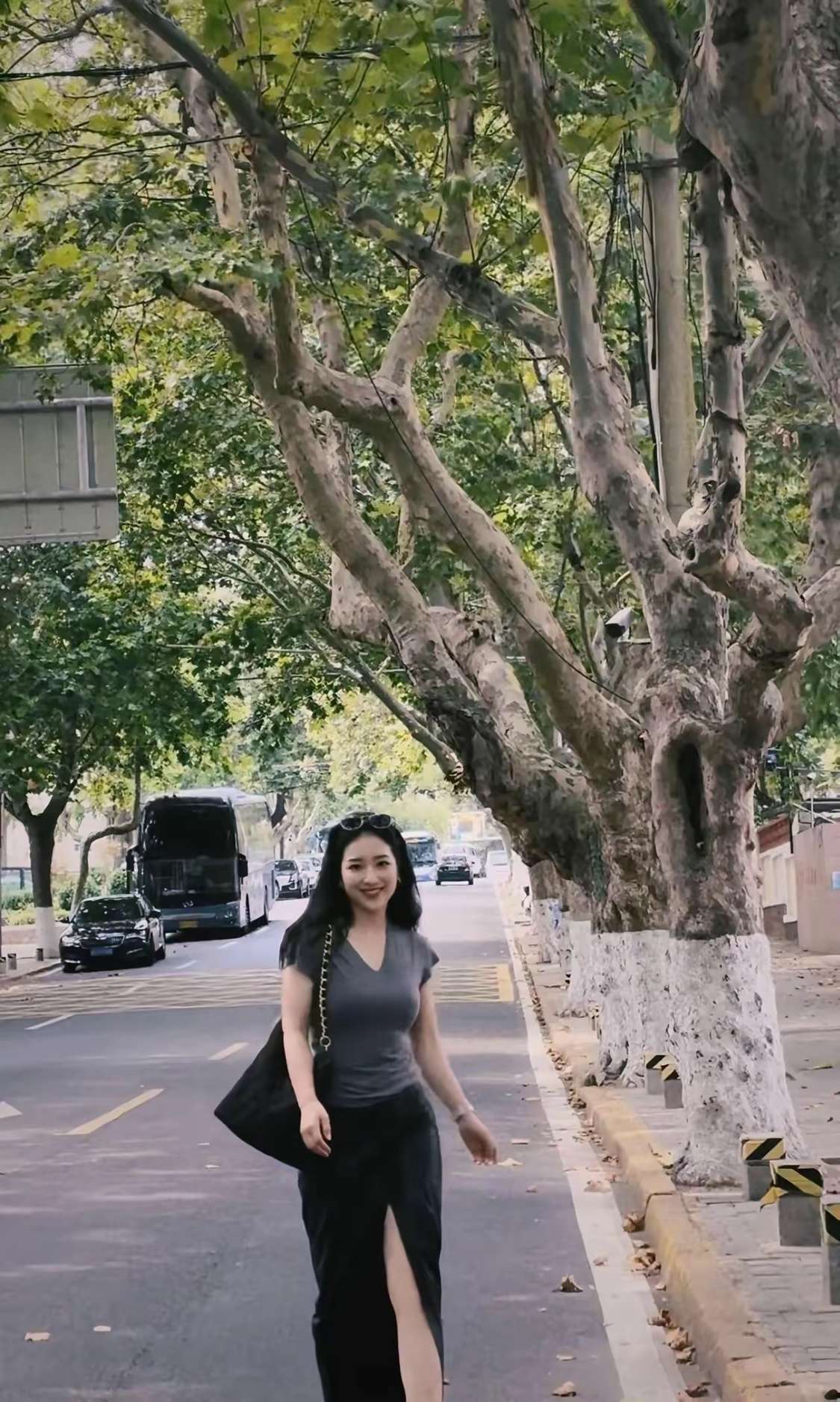 女朋友越来越有气质了，但是我心里慌慌的呢怎么