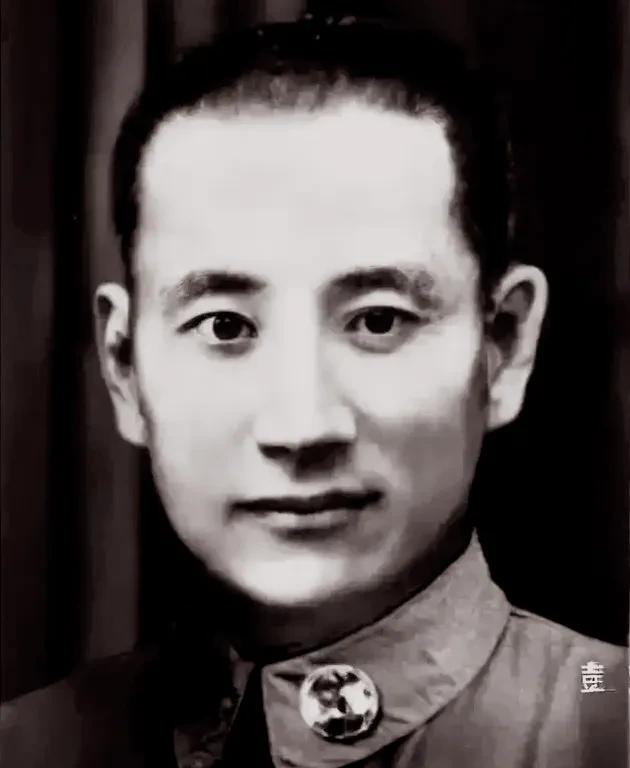 1949年7月10日下午，正是一个看似平常的日子，119军的蒋云台却因紧急电话差