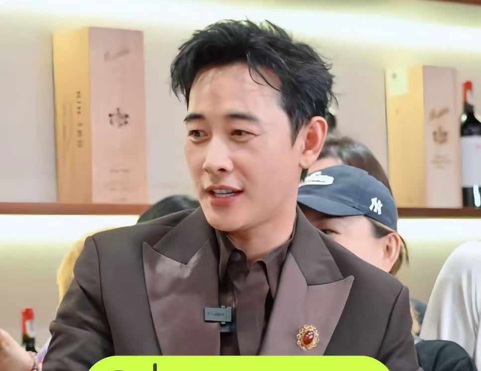 罗晋  线下活动。人生不谈满分，但求满足，生命不谈富贵，但求平安，不谈从前种种，