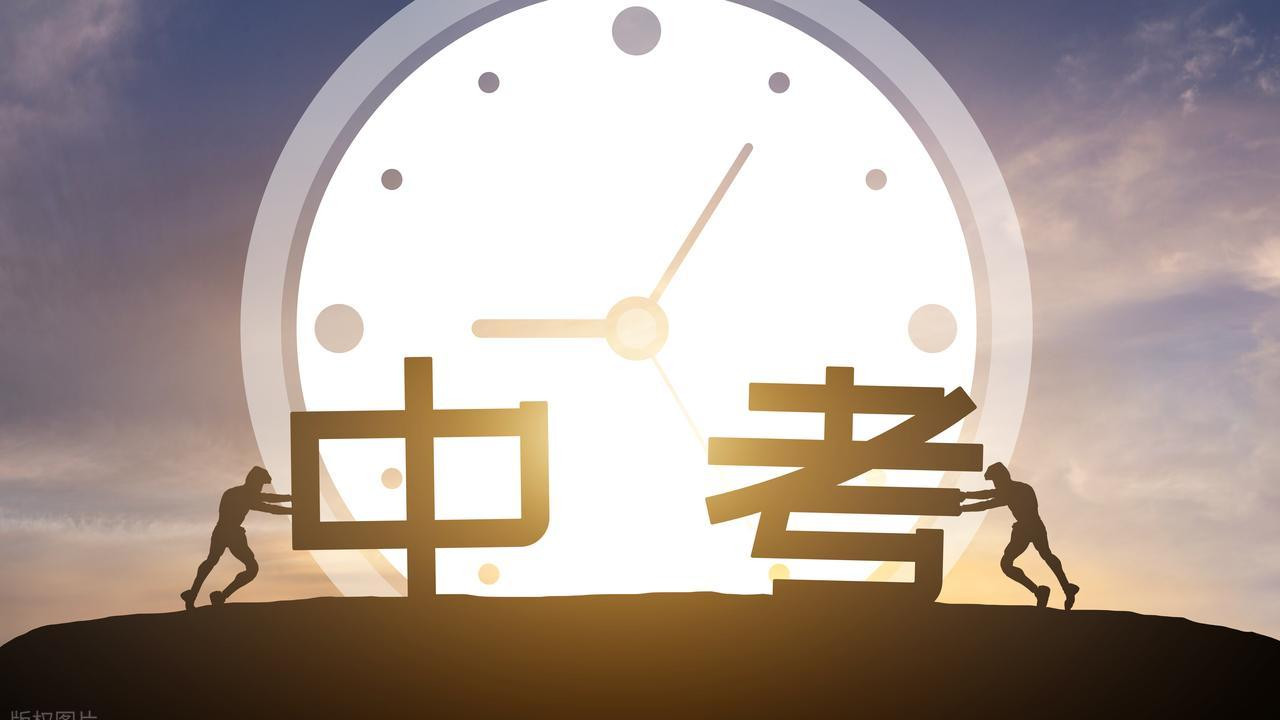 冰火两重天：从暑期托管到开学季的舆论场观察