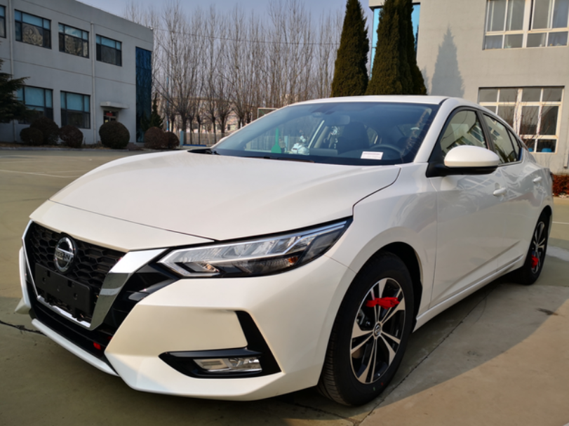 新车开了不到一个月，发现车漆发黄了，这是什么情况