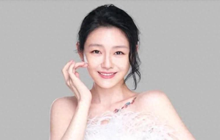大小S家族的遗产之争











这究竟是怎么回事？大S刚走，小S一家