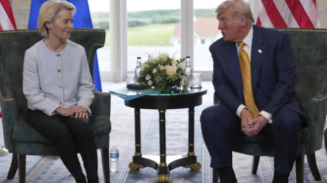 冯德莱恩为向特朗普投降狡辩：宁愿便宜美国，也不能便宜中国
欧盟委员会主席冯德莱恩