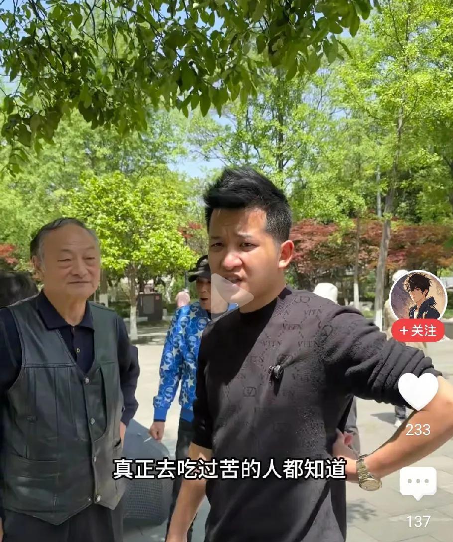 出不起彩礼可以选择不要钱的智障女。
婚姻是双向选择，不是单向。
女人有她们的要求