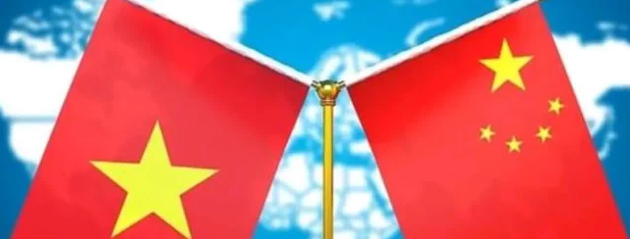 [微风]中国的警告，越南不听！越南持续在南海吹沙造岛！8月23日，根据外媒报道，