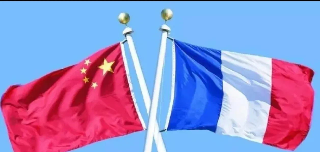法国现在有点急了











---











我的天，法