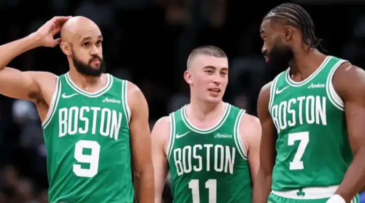 NBA常规赛，凯尔特人138-129击败魔术。
赛后凯尔特人主帅乔-马祖拉接受了