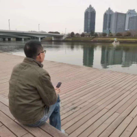 观世不语笑红尘