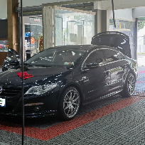 第三排汽车研究生