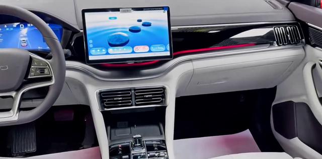 2025款比亚迪宋PLUS DM-ⅰ车型介绍及落地价参考