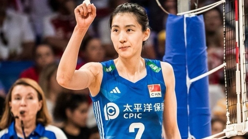 刁琳宇领衔！李盈莹缺席，6位小将落选，中国女排集训名单公布