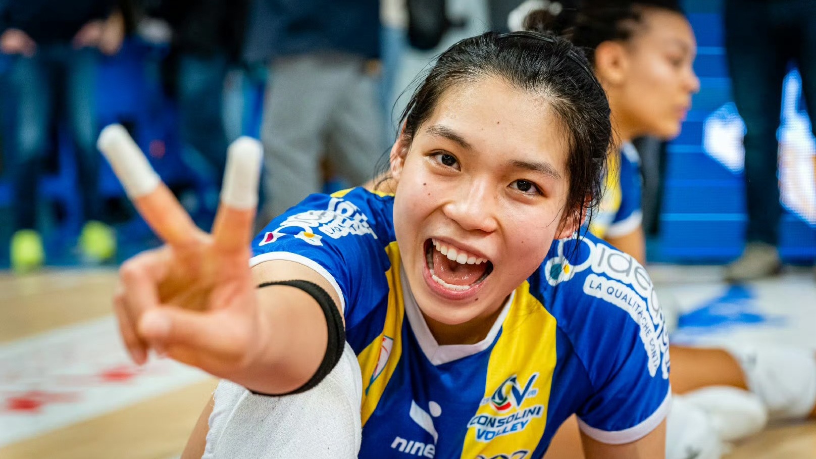 19点整！天津女排冲四强，江苏队争第一，庄宇珊助队保级