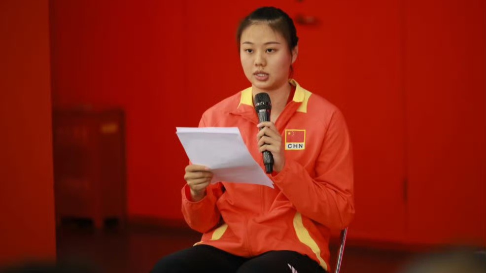 恭喜！王梦洁龚翔宇出席，现身体育总局荣誉馆，成中国女排代表