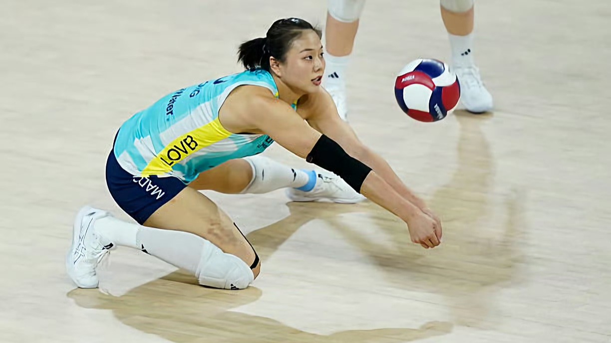 3：2！中国女排队长12分，八连败后首胜，送对手五连败