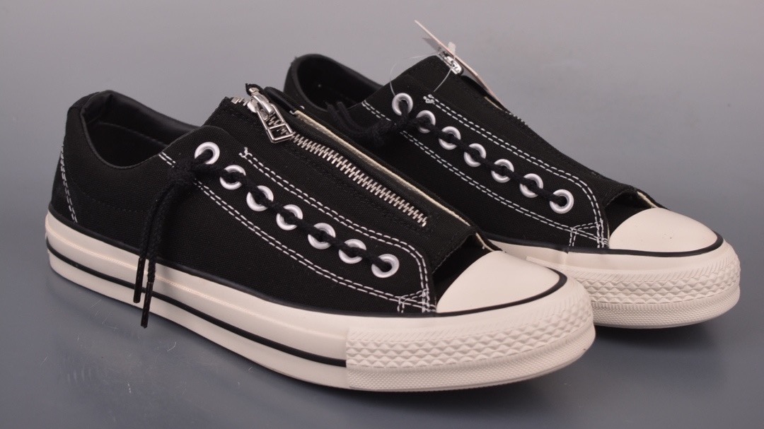Nonnative x Converse All Star
联名限定 黑色解构拉链帆布鞋