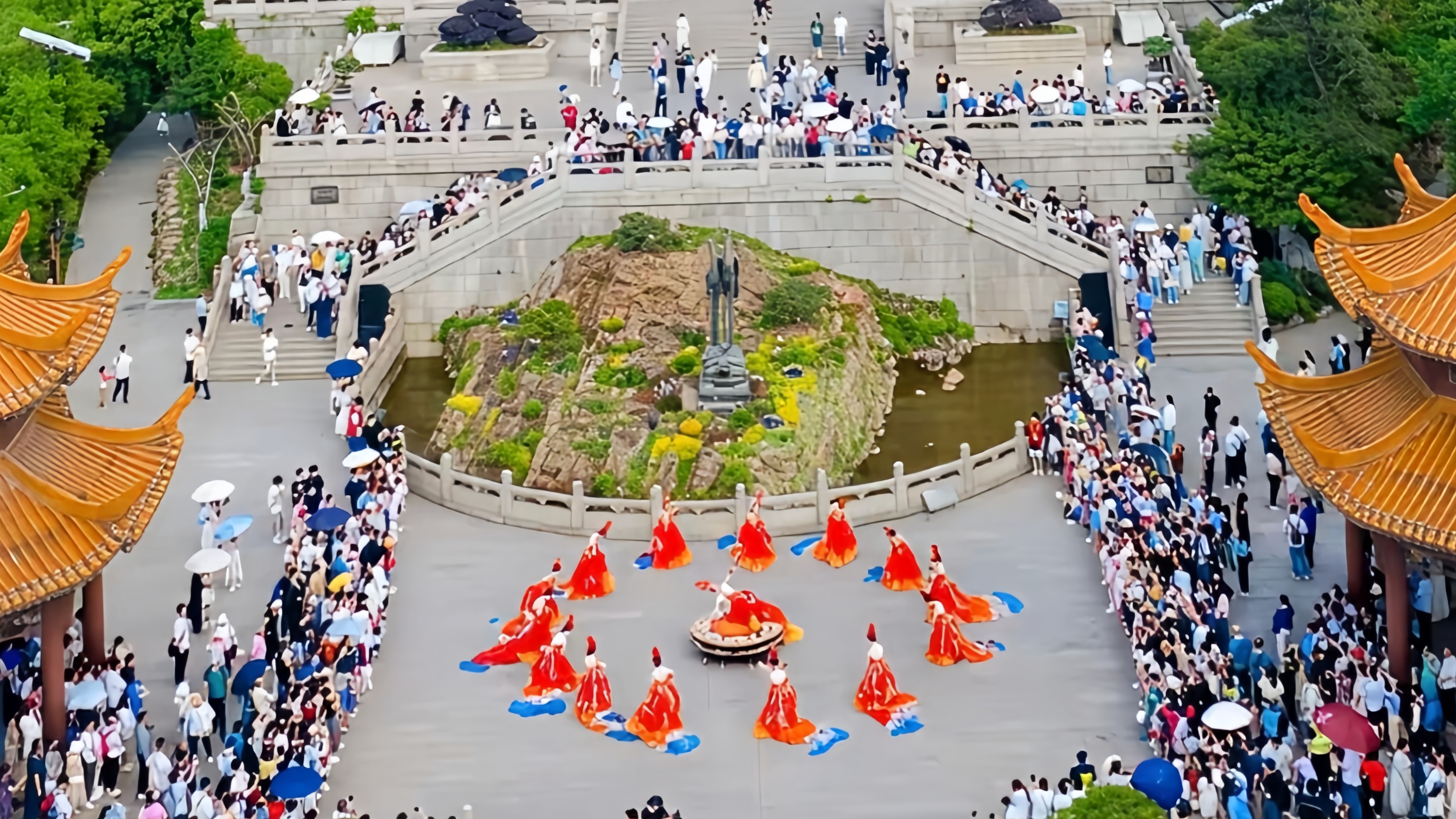 反向过年爆火​武汉！荆州宜昌老人成主力，襄阳十堰意外掉队