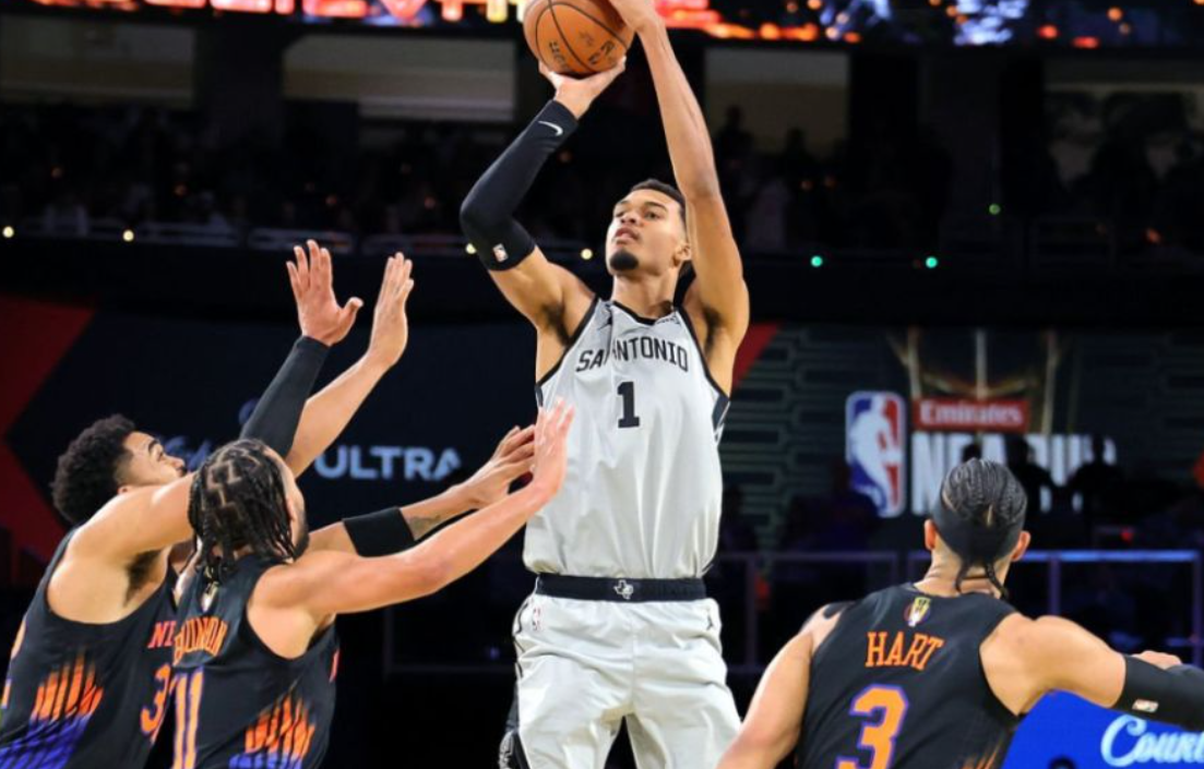 NBA尼克斯能横扫马刺夺冠吗？有可能，但难度不小；目前2-0领先，横扫概率约20