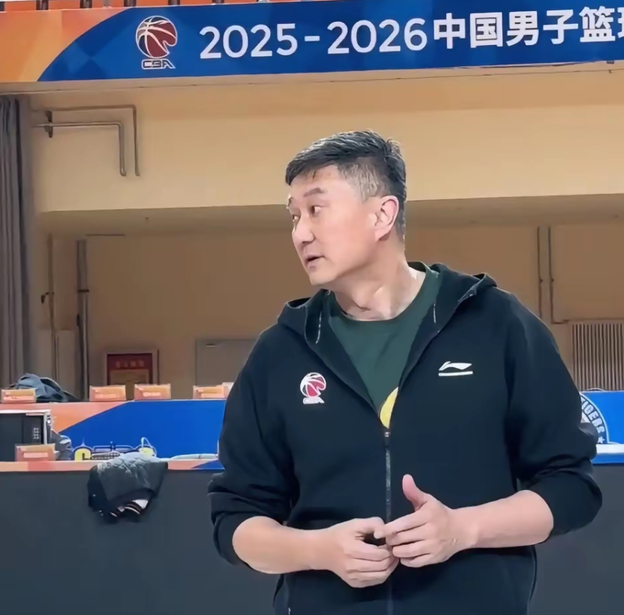 广东东阳光VS北京北汽，绝对是今晚6场CBA常规赛里最吸引眼球的焦点之战，话题最