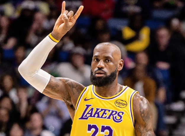 不知湖人为啥躲着火箭，一定要赢争着上到第三去，挑火箭打不香吗，火箭连个残阵森林狼