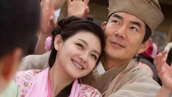 大S、任贤齐主演古装爱情喜剧片《龙凤店》：女主开餐馆帮哥哥还债，7个月还2100两白银