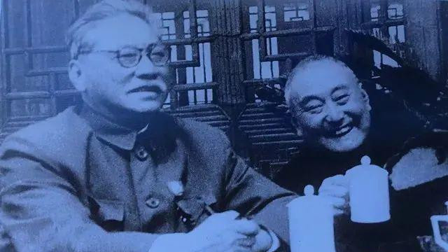 【國士胡厥文】他拥护“公私合营”，要和平改造、消灭自己的阶级