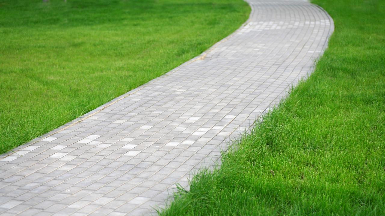 国企闲置土地：拍卖盘活新路径