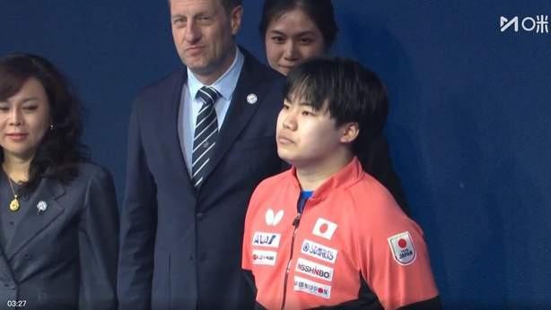 输球就翻脸！松岛辉空颁奖礼上无视王楚钦，是不是格局太小了？