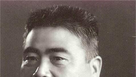 抗战国军上将军衔共分四级，还有特别的中将加上将军衔