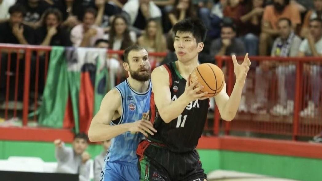 留洋球员最新战报，余嘉豪15+2迎爆发，林葳7+3错失三分绝平！