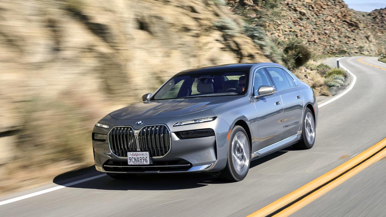 宝马官宣：增程式没必要！我们靠电池干到 800km！