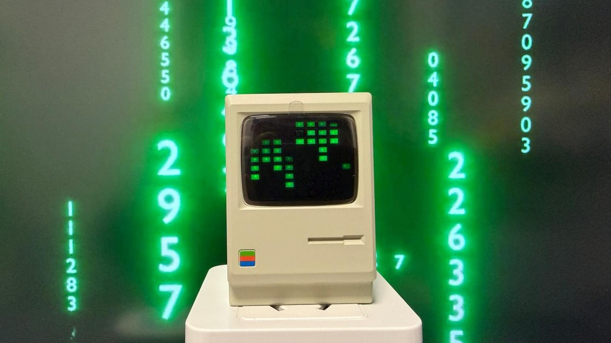 闪极随行Pro充电宝+麦金塔67W氮化镓充电器，iPhone 17的全能助手