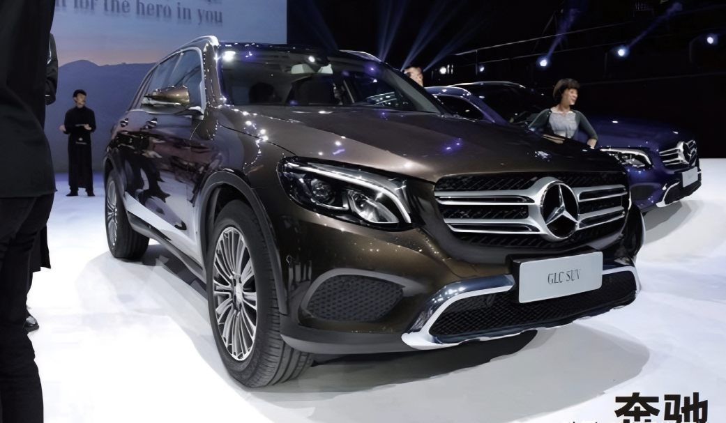 国产奔驰GLC应该是本届车展受到关注度较高的一款新车。
