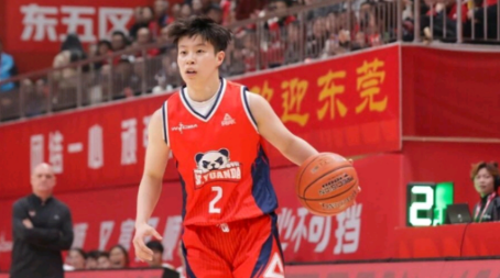 李缘当选WCBA总决赛MVP，四川女篮鏖战“抢五”夺冠。WCBA总决赛的“抢五”