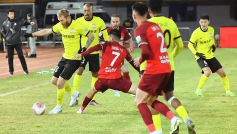 中超第7轮，青岛西海岸-河南，前瞻：带走积分