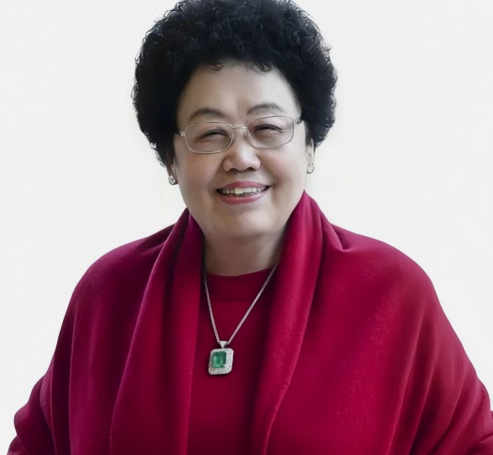 感觉唐僧是受孽狂，而且，别说唐僧满头白发，因为继子一句话，他几十年光头，白发不白