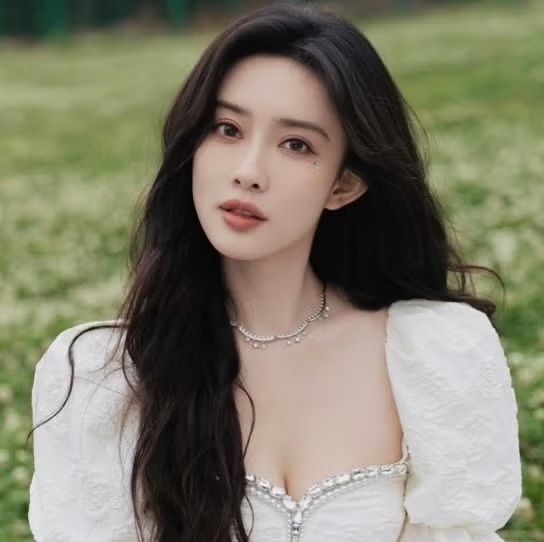 孟子义开年以来已掉5个代言，加上去年共掉15个，商业价值明显波动。