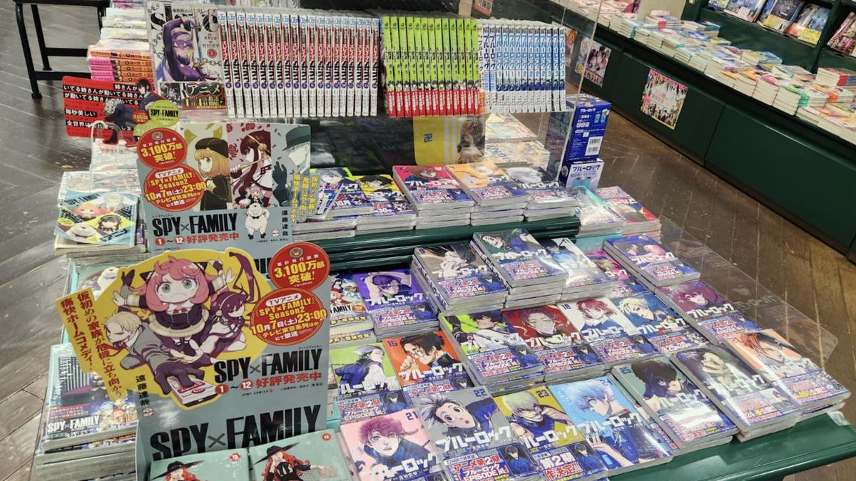 7年首降！日本漫画市场遇冷，纸质漫画下滑超14%