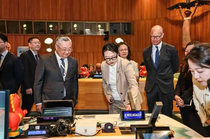 当书法遇上AI，科大讯飞黑科技在联合国总部“圈粉”无数