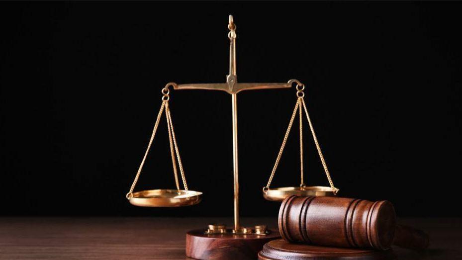 丢人丢大了！男子孕期偷拍女厕摔跤被抓，拘10天丢工作恐离婚