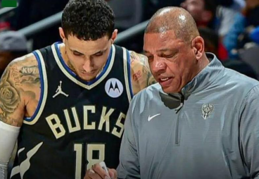 凯尔特人这一步棋下得，实在是太棒了，棒极了。
当初，雄鹿选择主教练，还是咨询了凯