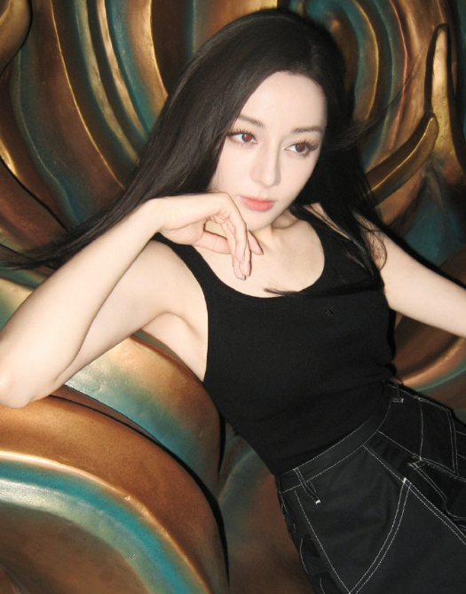 祝你在乱七八糟的生活里永远开心