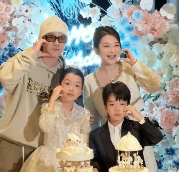 吴雅婷跟王栎鑫的女儿也还只是一个孩子
而且人家也没有出道，算是一个普通人，在没有